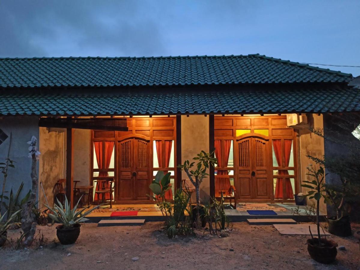 Watukarung Ristu Homestay Kalak Exterior foto